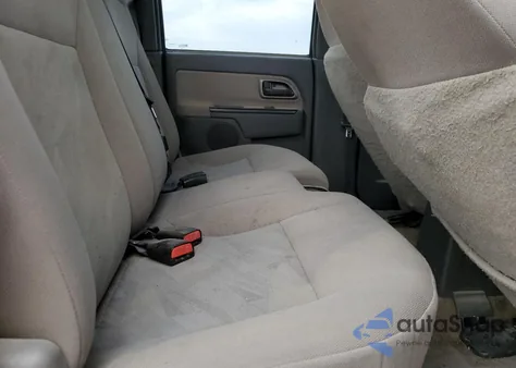 2005 Chevrolet Colorado z USA, uszkodzony, nr VIN 1GCDS136458123701